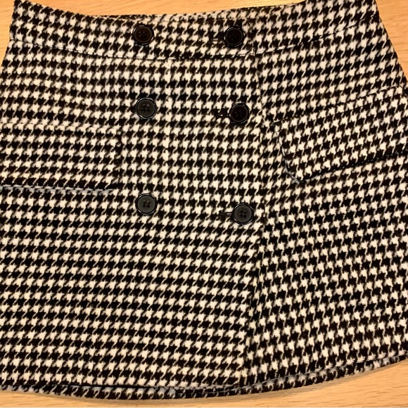 Cute preppy black and white houndstooth button up mini skirt Size XS - Picture 3 of 6